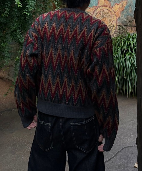 Gaphos (ガフォス)の「vネックジグザグパターンニット(ニット/セーター・メンズ・ブラック/その他・2/1)」の21枚目の写真