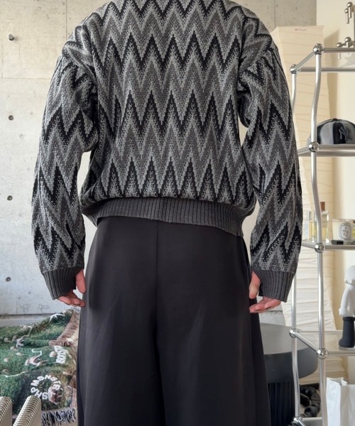 Gaphos (ガフォス)の「vネックジグザグパターンニット(ニット/セーター・メンズ・ブラック/その他・2/1)」の17枚目の写真