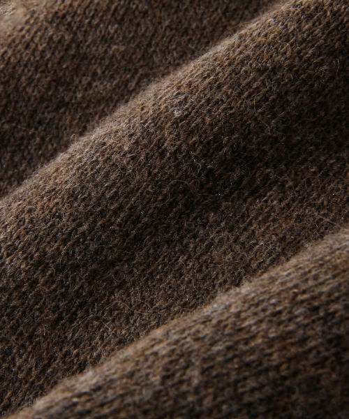 Diamond Layla（ダイアモンドレイラ）の「Baby Alpaca & Ramswool Tassel Muffler M7 Roasted Chestnut Brown（マフラー・レディース・その他・ONE SIZE）」の4枚目の写真