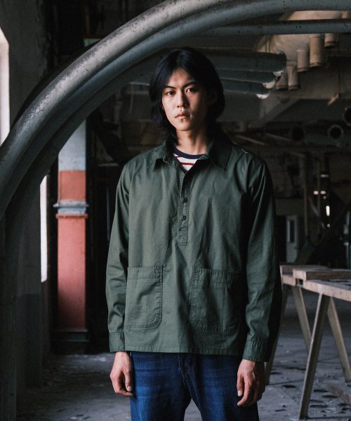 VDR（ブイディアール）の「4POCKET SMOCK [Olive]（シャツ/ブラウス・メンズ・その他・LARGE/MEDIUM/X-LARGE）」の2枚目の写真