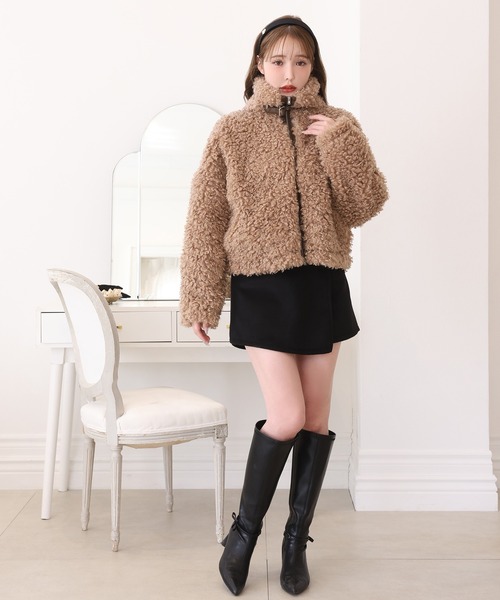 one after another NICE CLAUP（ワンアフターアナザーナイスクラップ）の「プードルショートブルゾン（その他アウター・レディース・キャメル/ピンク/アイボリー・FREE）」の7枚目の写真