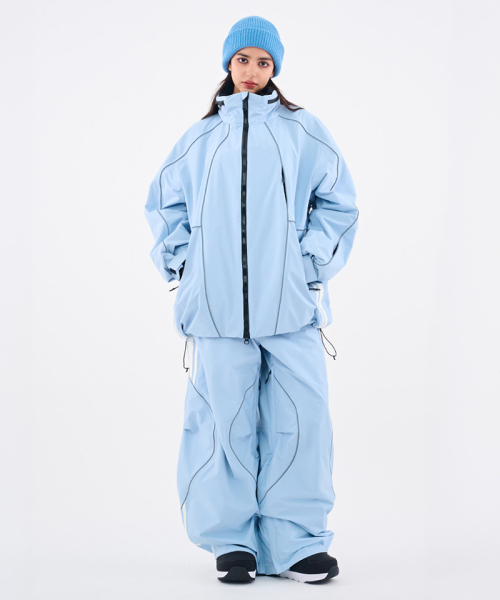 DOLL OUTERWEAR（ドラ アウターウェア）の「[DOLL x DUMDIDUM] 2526 ラリージャケット&パンツセット スカイブルー 男女共用（セットアップ・レディース・その他・SMALL/MEDIUM/LARGE/X-LARGE）」の2枚目の写真