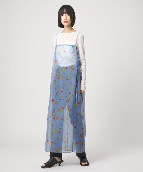 EMMEL REFINES（エメルリファインズ）の「＜EMMEL REFINES＞EM フラワープリント シアー キャミ ワンピース（ワンピース・レディース・ライトブルー/ブラック・M/S）」の6枚目の写真