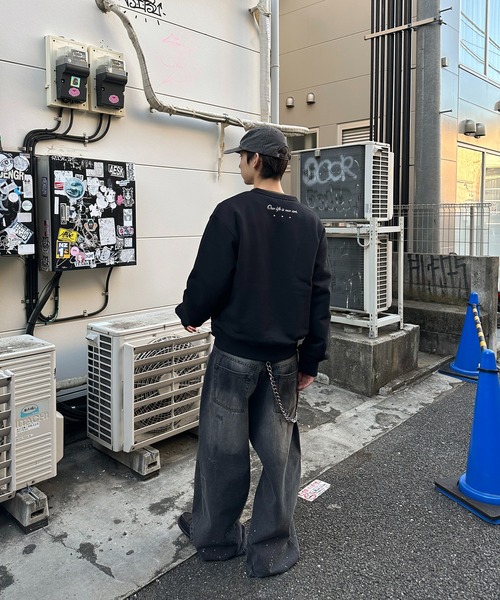 kutir（クティール）の「EMBROIDERY DESIGN HENLEY NECK SWEAT／刺繍デザインヘンリーネックスウェット（スウェット・メンズ・ブラック/その他/杢グレー/ネイビー・LARGE/MEDIUM）」の13枚目の写真