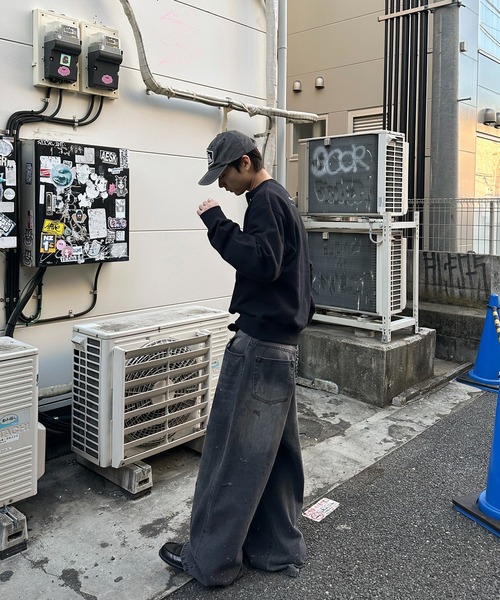 kutir（クティール）の「EMBROIDERY DESIGN HENLEY NECK SWEAT／刺繍デザインヘンリーネックスウェット（スウェット・メンズ・ブラック/その他/杢グレー/ネイビー・LARGE/MEDIUM）」の14枚目の写真