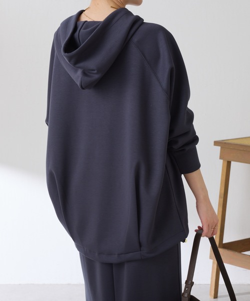 COLLAGE GALLARDAGALANTE（コラージュガリャルダガランテ）の「ポンチダブルジップパーカー/セットアップ可/WEB限定（パーカー・レディース・チャコールグレー/ブラック/ホワイト・FREE）」の14枚目の写真