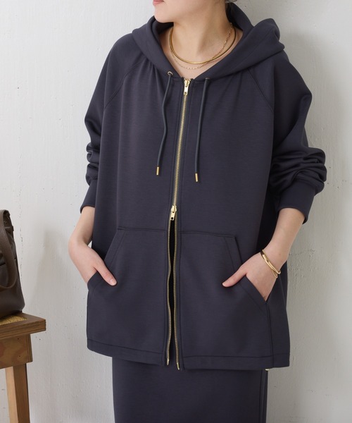 COLLAGE GALLARDAGALANTE（コラージュガリャルダガランテ）の「ポンチダブルジップパーカー/セットアップ可/WEB限定（パーカー・レディース・チャコールグレー/ブラック/ホワイト・FREE）」の20枚目の写真