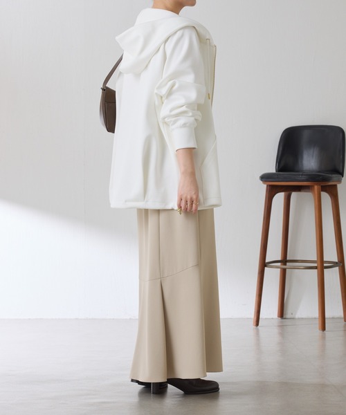 COLLAGE GALLARDAGALANTE（コラージュガリャルダガランテ）の「ポンチダブルジップパーカー/セットアップ可/WEB限定（パーカー・レディース・チャコールグレー/ブラック/ホワイト・FREE）」の4枚目の写真