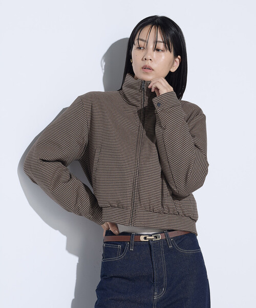 COMME CA(コムサ)の「〔 TALLサイズ 〕 ドビーガンクラブチェック リバーシブルショートダウンブルゾン(ダウンジャケット/コート・レディース・ブラウン/グレー・15号)」の16枚目の写真