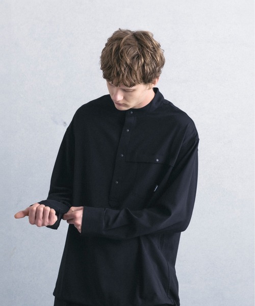 +phenix（プラスフェニックス）の「【WEB・直営店限定】+phenix(プラスフェニックス)PULLOVER BAND COLLAR SHIRT プルオーバーバンドカラーシャツ（シャツ/ブラウス・メンズ・チャコール/ブラック/ライトグレー・M/XL/L）」の11枚目の写真