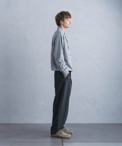 +phenix（プラスフェニックス）の「【WEB・直営店限定】+phenix(プラスフェニックス)PULLOVER BAND COLLAR SHIRT プルオーバーバンドカラーシャツ（シャツ/ブラウス・メンズ・チャコール/ブラック/ライトグレー・M/XL/L）」の4枚目の写真