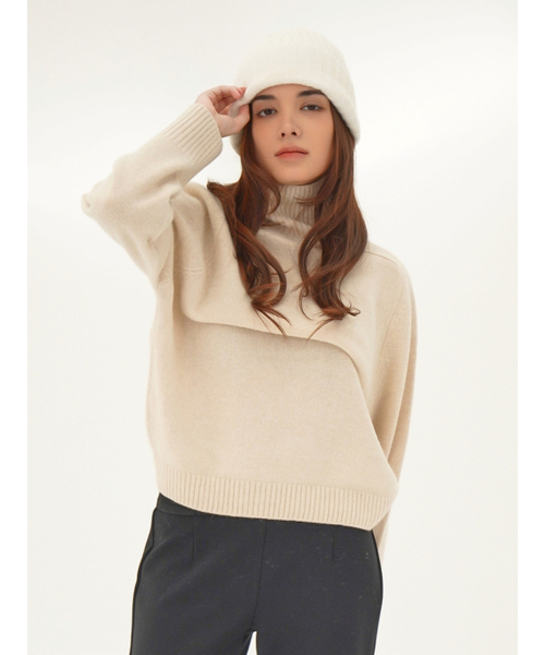 ACUD(アクド)の「Raccoon Turtle neck Knit _Beige(ニット/セーター・レディース・ベージュ・FREE)」の2枚目の写真