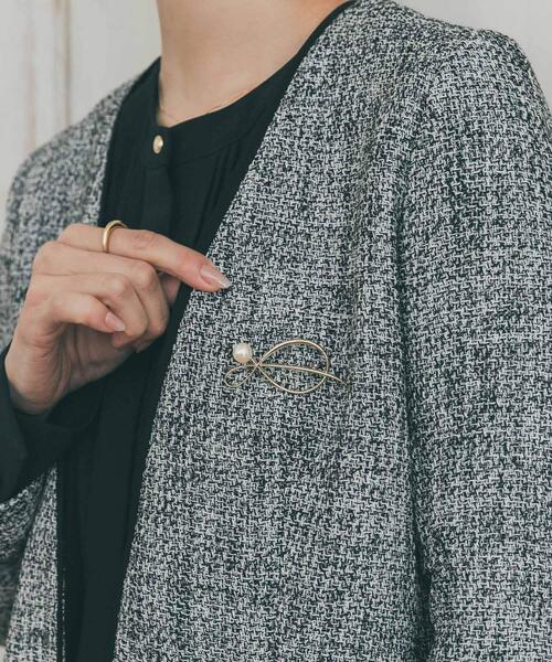 URBAN RESEARCH DOORS（アーバンリサーチドアーズ）の「パールブローチ（ブローチ/コサージュ・レディース・ゴールド/シルバー・ONE）」の3枚目の写真