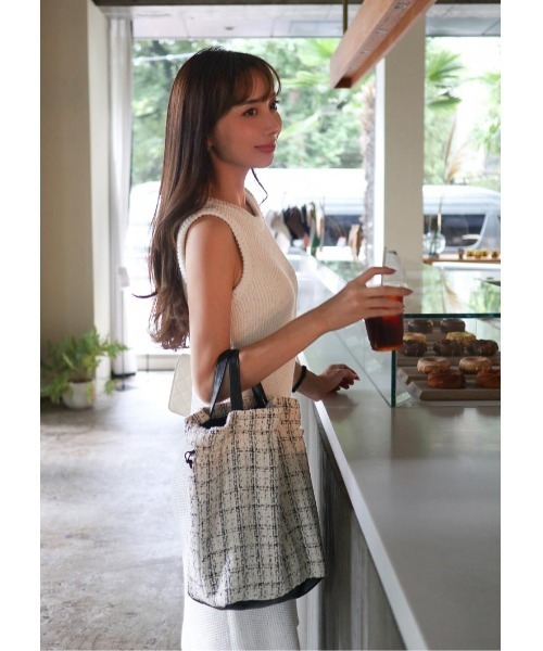 LUDICRUM(ルーディクルム)の「Tweed tote bag(トートバッグ・レディース・オフホワイト・FREE)」の2枚目の写真