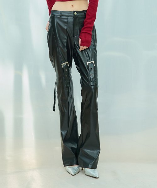 LARTIGENT(ラーティゼン)の「L9 BUCKLE BOOTCUT PANTS(BLACK)(その他パンツ・レディース・その他・M)」の2枚目の写真