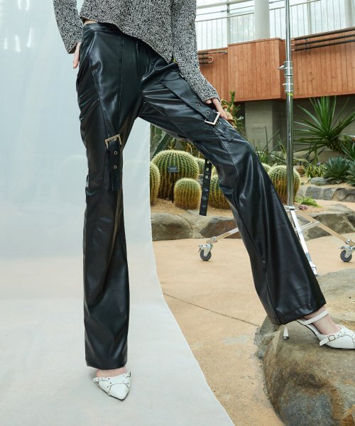 LARTIGENT(ラーティゼン)の「L9 BUCKLE BOOTCUT PANTS(BLACK)(その他パンツ・レディース・その他・M)」の4枚目の写真