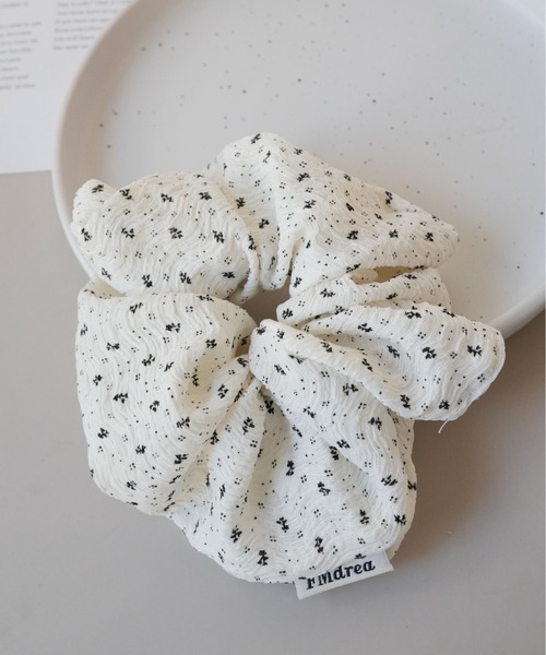 Port（ポート）の「【 Port / ポート 】 小花柄 ボリューム シュシュ #_（シュシュ・レディース・ホワイト/ブラック・FREE）」の10枚目の写真