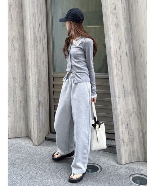 FRAY I.D（フレイアイディー）の「レースカラーニットカーディガン（カーディガン/ボレロ・レディース・ブラック/オフホワイト/グレー/ブルー・F）」の22枚目の写真