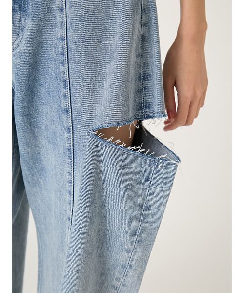 FRAY I.D（フレイアイディー）の「【00サイズあり】カットアウトバレルデニムパンツ（デニムパンツ・レディース・ブラック/ライトブルー/ミント・0/1/00）」の13枚目の写真