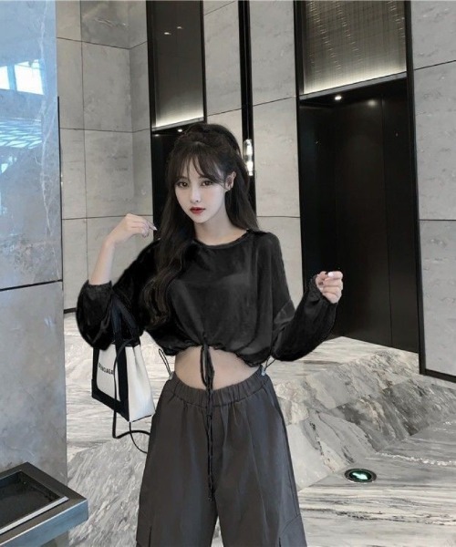 Ritzy（リッツィー）の「ショート丈　ドロップショルダー　トップス（Tシャツ/カットソー・レディース・ブラック/ホワイト・FREE）」の16枚目の写真