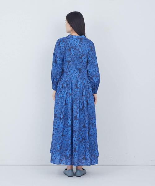 ADIEU TRISTESSE（アデュートリステス）の「【3月お気に入り登録ブランド内1位】kazumiさんコラボ　リバティプリントワンピース（ワンピース・レディース・ブルー系その他/ブラック系その他・40/38）」の20枚目の写真