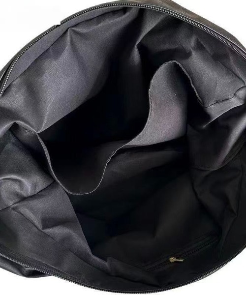 FreeZone(フリーゾーン)の「フェイクレザー ビッグショルダーバッグ(ショルダーバッグ・メンズ・ブラウン/ブラック・F)」の8枚目の写真