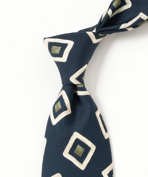 BEAMS F(ビームスエフ)の「Fermo Fossati シルク スクエア柄 プリント ネクタイ(ネクタイ・メンズ・ネイビー/オリーブ・ONE SIZE)」の8枚目の写真