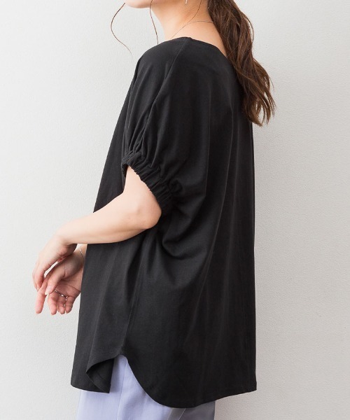 aity(アイティ)の「M-5L 前後2way ギャザースリーブTシャツ(Tシャツ/カットソー・レディース・ブラック/ホワイト/グレイッシュベージュ/ピンク系・4L~5L/LL~3L/M~L)」の16枚目の写真