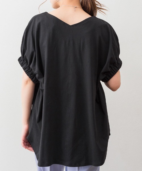 aity(アイティ)の「M-5L 前後2way ギャザースリーブTシャツ(Tシャツ/カットソー・レディース・ブラック/ホワイト/グレイッシュベージュ/ピンク系・4L~5L/LL~3L/M~L)」の17枚目の写真