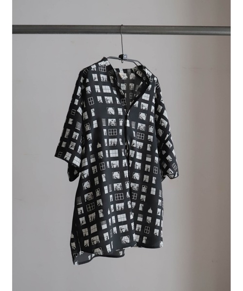 FIL DE FER（フィルデフェール）の「【予約】ウィンドウプリント　スタンドネックブラウス（シャツ/ブラウス・レディース・ブラック・FREE）」の11枚目の写真