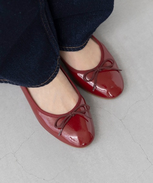 welleg（ウェレッグ）の「晴雨兼用 ふわカル ラウンドトゥ バレエシューズ（バレエシューズ・レディース・レッド/ライトグレー/ブラック系/シルバー/ブラック・21.5cm/22.0cm/22.5cm/23.0cm/23.5cm/24.0cm/24.5cm/25.0cm/25.5cm/26.0cm）」の4枚目の写真