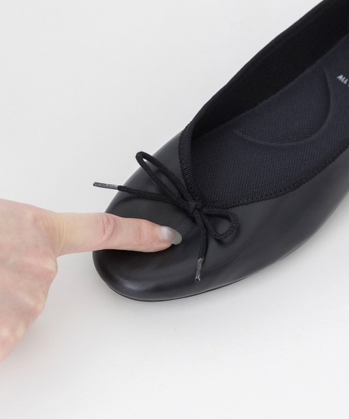 welleg（ウェレッグ）の「晴雨兼用 ふわカル ラウンドトゥ バレエシューズ（バレエシューズ・レディース・レッド/ライトグレー/ブラック系/シルバー/ブラック・21.5cm/22.0cm/22.5cm/23.0cm/23.5cm/24.0cm/24.5cm/25.0cm/25.5cm/26.0cm）」の19枚目の写真