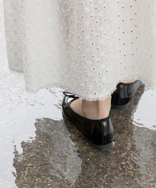 welleg（ウェレッグ）の「晴雨兼用 ふわカル ラウンドトゥ バレエシューズ（バレエシューズ・レディース・レッド/ライトグレー/ブラック系/シルバー/ブラック・21.5cm/22.0cm/22.5cm/23.0cm/23.5cm/24.0cm/24.5cm/25.0cm/25.5cm/26.0cm）」の21枚目の写真