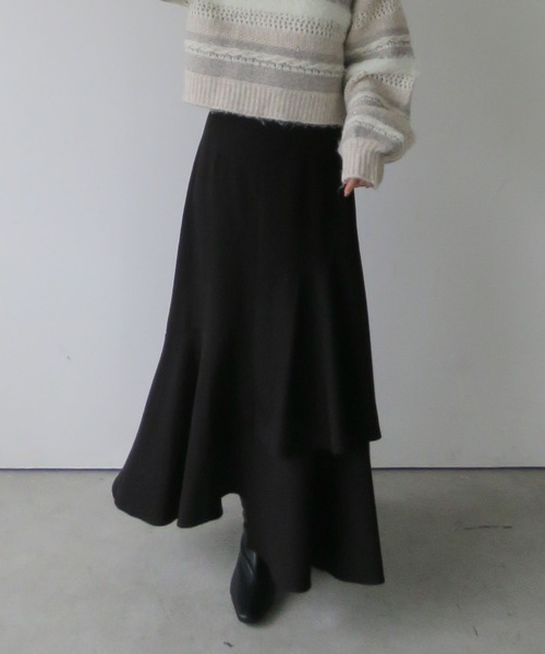 archives（アルシーヴ）の「アシメラッフルティアードスカート／（スカート・レディース・アイボリー/ブラック/ブラウン・SMALL/MEDIUM）」の11枚目の写真