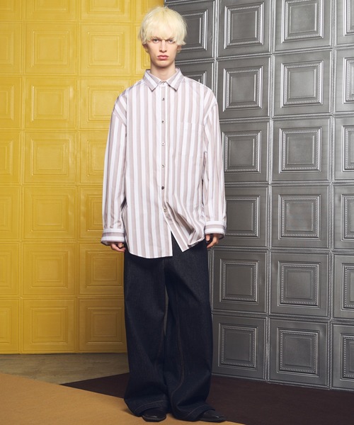 MAISON SPECIAL（メゾンスペシャル）の「《UNISEX》【Italian Dead Stock Fabric】Prime-Over Maxi Regular Collar Long Sleeve Shirts Coat/【イタリアンデッドストックファブリック】プライムオーバーマキシレギュラーカラーロングスリーブシャツコート【MAISON SPECIAL/メゾンスペシャル】（シャツ/ブラウス・メンズ・ホワイト/ライトブルー/ブルー/パープル・1/0/2）」の5枚目の写真