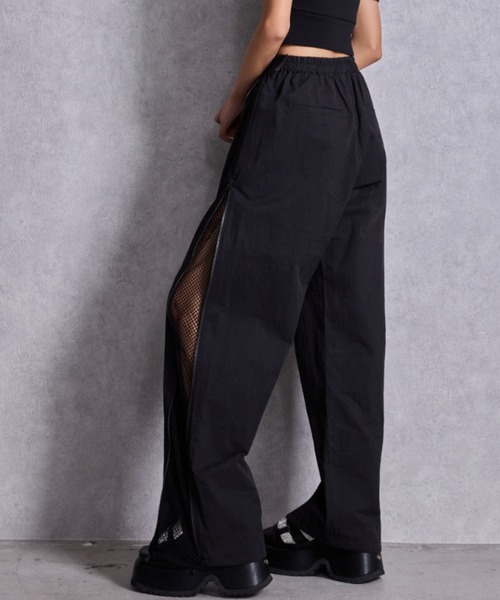 GYDA（ジェイダ）の「SIDE ZIPメッシュスリットワイドパンツ（その他パンツ・レディース・ブラック/アイボリー・FREE）」の2枚目の写真