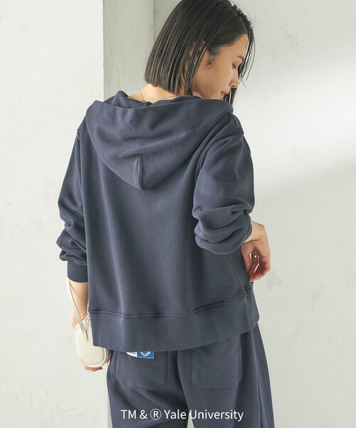 Russell Athletic（ラッセルアスレティック）の「RUSSELL ATHLETIC:〈洗濯機可能〉YALE HOODIE（カーディガン/ボレロ・レディース・ベージュ/ネイビー/ライトグレー・ONE SIZE）」の17枚目の写真