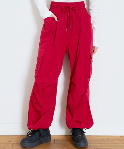 LOVETOXIC(ラブトキシック)の「【LTXC/接触冷感/ストレッチ】カーゴパンツ(その他パンツ・キッズ・サックスブルー/イエロー/グレー/チェリーピンク/オフホワイト/ブラック・S:140cm/M:150cm/L:160cm/130cm)」の1枚目の写真