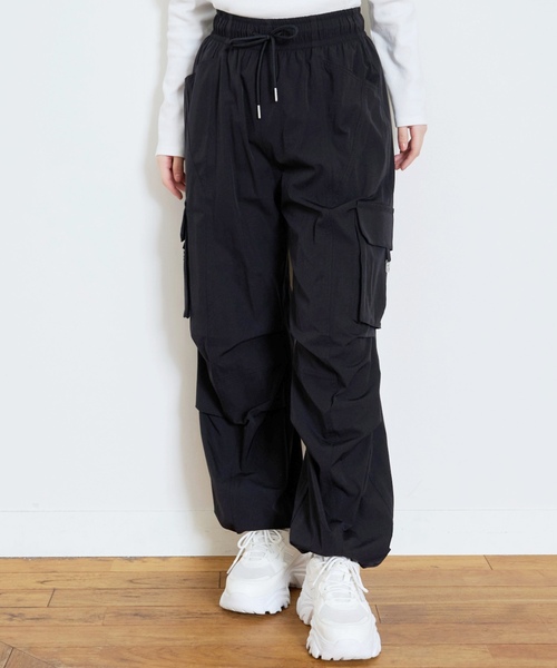 LOVETOXIC(ラブトキシック)の「【LTXC/接触冷感/ストレッチ】カーゴパンツ(その他パンツ・キッズ・サックスブルー/イエロー/グレー/チェリーピンク/オフホワイト/ブラック・S:140cm/M:150cm/L:160cm/130cm)」の22枚目の写真