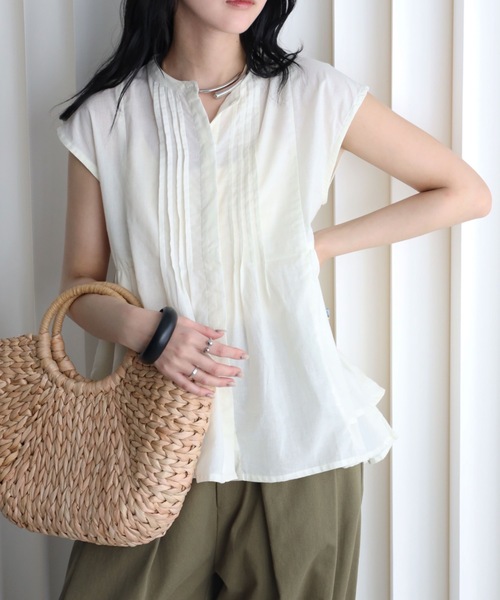 YENNA（イェンナ）の「インド綿ピンタックフレアブラウス（シャツ/ブラウス・レディース・アイボリー/ブラック/モカ・FREE）」の8枚目の写真