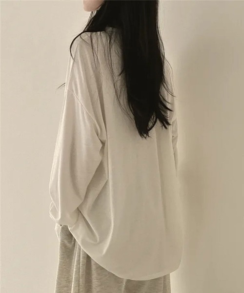 SallyLunn(サリーラン)の「ゆるシルエット 無地ロンT(Tシャツ/カットソー・レディース・グレー/ライトグレー/ホワイト/ブラック・MEDIUM/LARGE)」の6枚目の写真