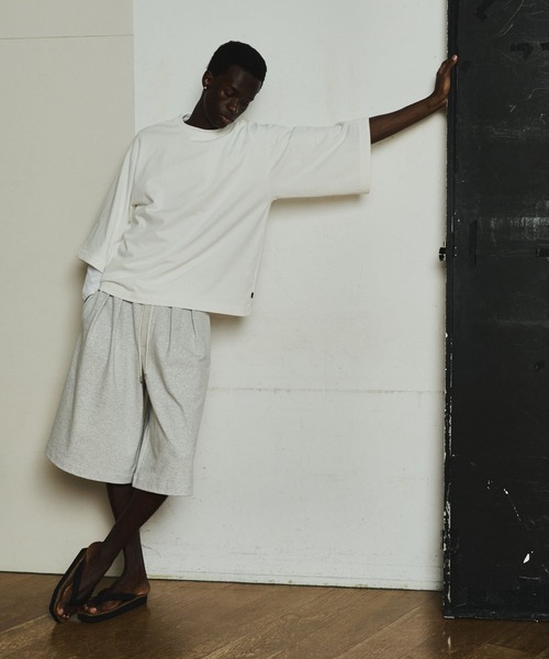 ROTOL(ロトル)の「【ROTOL/ロトル】Double Tuck Hakama Sweat Shorts(その他パンツ・メンズ・グレー/ブラック・2/1)」の4枚目の写真