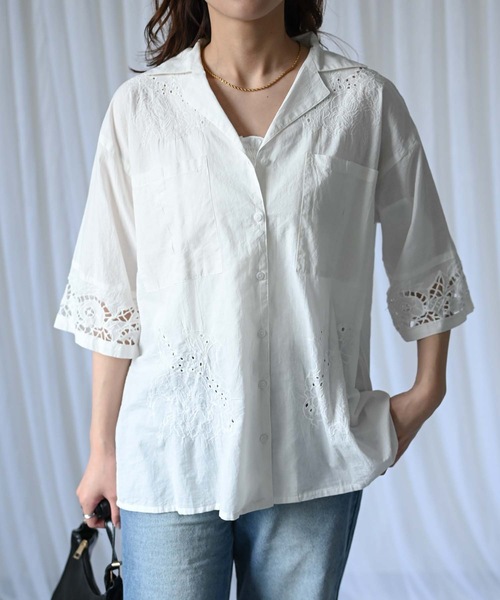 &HALF(アンドハーフ)の「【indian Cotton Collection】インド綿刺繍オープンカラーシャツ(シャツ/ブラウス・レディース・オフホワイト/ブラック・M/L)」の1枚目の写真