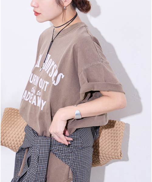 JOURNAL STANDARD(ジャーナルスタンダード)の「《追加》ラウンドヘムピグメントT(Tシャツ/カットソー・レディース・ピンク/ホワイト系その他/ベージュ/チョコ・FREE)」の21枚目の写真