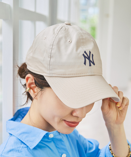 Spick & Span(スピックアンドスパン)の「NEW ERA / ニューエラ MLB Typewriter(キャップ・レディース・グレー/ベージュ・FREE)」の3枚目の写真