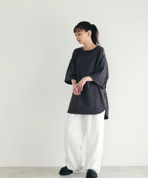merrylatte（メリーラテ）の「肩空きラウンドTシャツ【IROHANI】（Tシャツ/カットソー・レディース・ベージュ/ホワイト/グレー・FREE）」の22枚目の写真