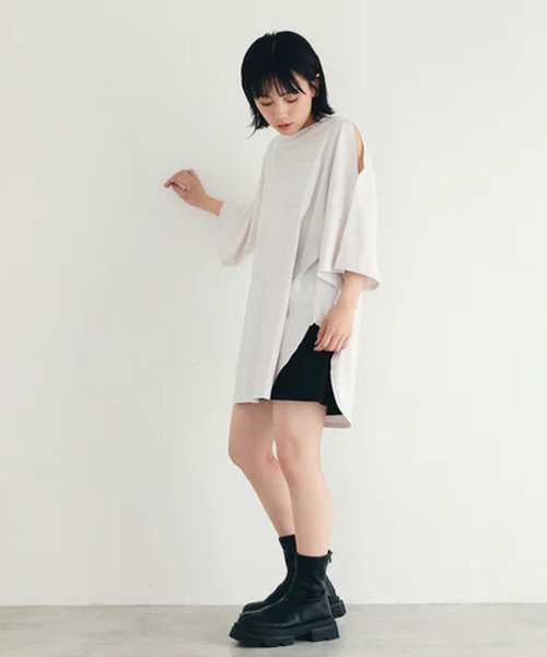 merrylatte（メリーラテ）の「肩空きラウンドTシャツ【IROHANI】（Tシャツ/カットソー・レディース・ベージュ/ホワイト/グレー・FREE）」の14枚目の写真