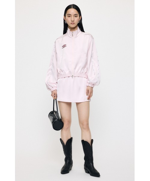 MOUSSY(マウジー)の「U/M SATIN トラックジャケット(その他アウター・レディース・ネイビー/ライトピンク・FREE)」の4枚目の写真