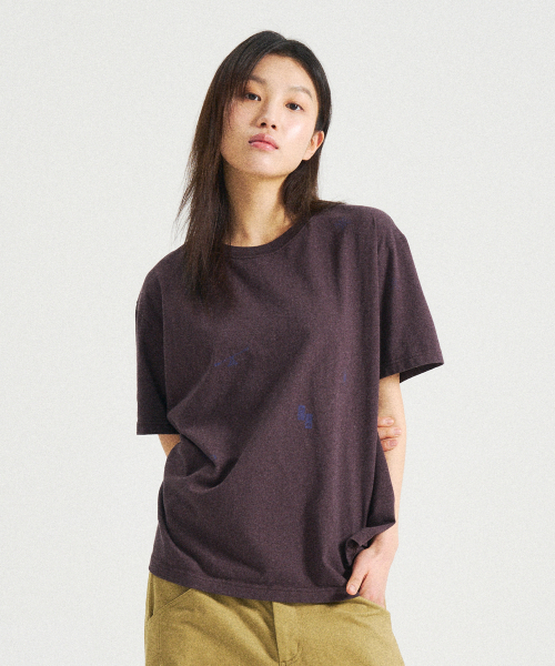 SLOWACID（スローアシッド）の「ウォッシュドスタンプ半袖Tシャツ[ダークパープル]（Tシャツ/カットソー・レディース・その他・SMALL/MEDIUM/LARGE/X-LARGE）」の2枚目の写真