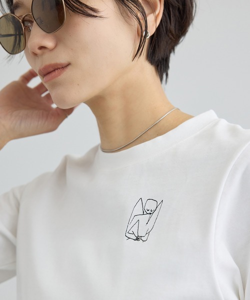 SALON adam et rope'(サロン アダム エ ロペ)の「【PAUL KLEE by SALON】プリントコンパクトT(Tシャツ/カットソー・レディース・ホワイト系その他2/ホワイト系その他/ホワイト・FREE)」の2枚目の写真